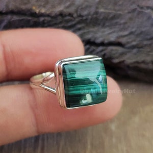 Natural Malachite Ring, Boho Ring for Women, Gemstone Ring, 925 Solid Sterling Silver Ring Ring, Green Malachite Cushion Shape, Gift Ring