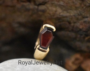 Granat Sarg Ring, Kleiner Edelstein Ring, 925 Massiv Sterling Silber Ring, Handgemachter Ring, 22k Gold Fill Ring, dunkelroter Granat Ring