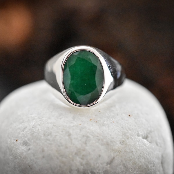 Natural Emerald Ring Oval, 925 Sterling Silver Ring, Green Emerald Signet Ring, Women Ring, Men Ring, Copper Ring, Christmas Gift Ring