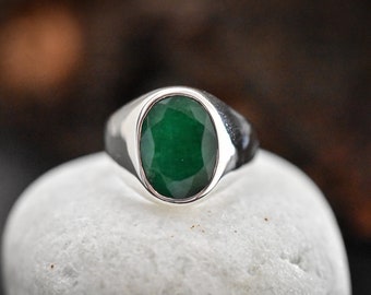Oval Emerald Signet Ring, 925 Sterling Silver, Handmade