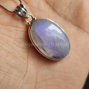 Summer Gift Rainbow Moonstone Pendant, 925 Solid Sterling Silver Pendant, Boho Moonstone Pendant, Handmade pendant, Gift for Her