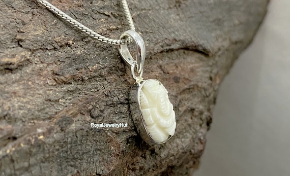 White clearance coral pendant