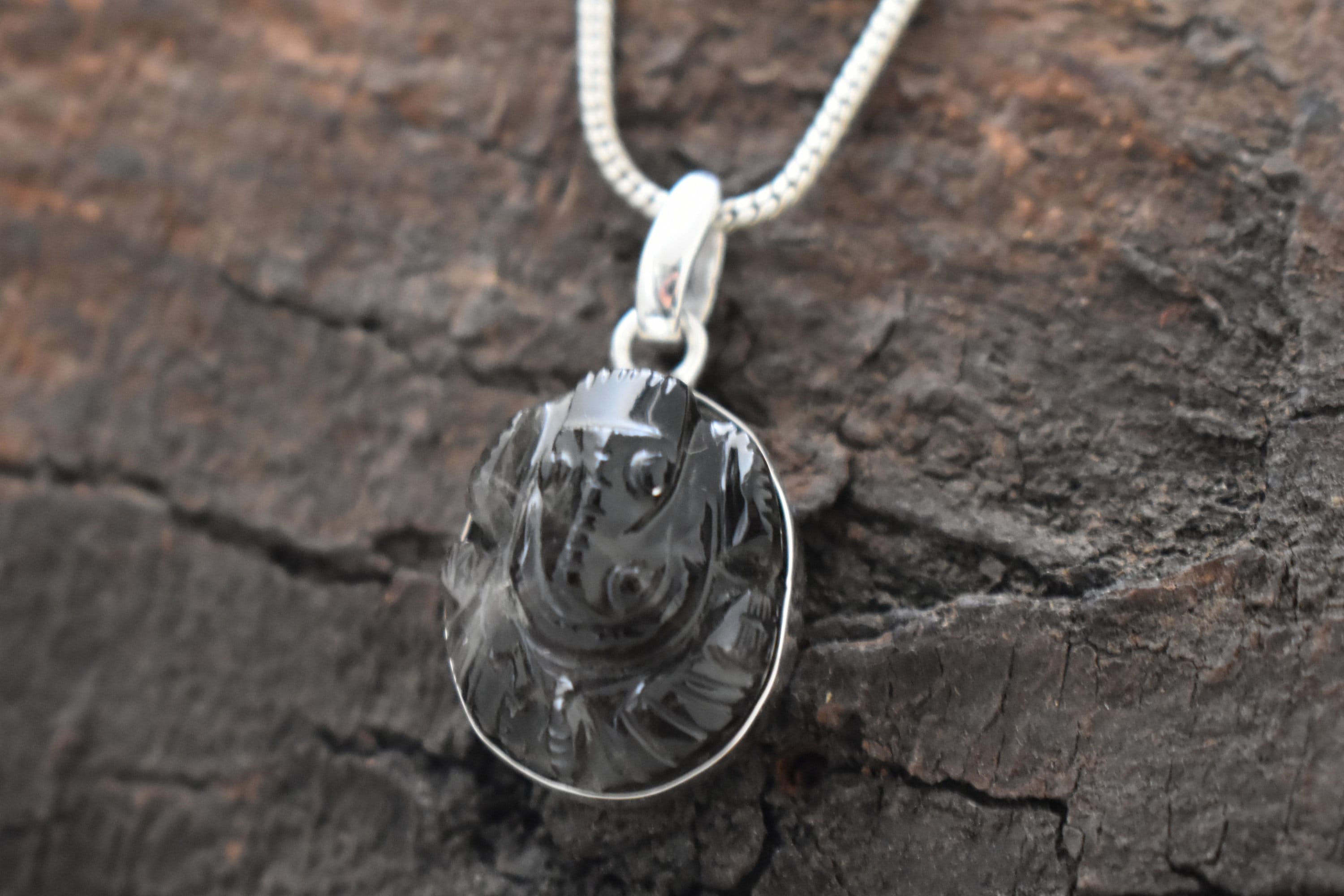 20.00, Gold-Plated-Silver Azaggi Sterling Silver Handcrafted Praying Hands Necklace 20.00, Gold-Plated-Silver Azaggi Sterling Silver Handcrafted Praying Hands Necklace