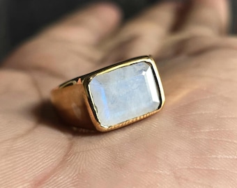 Rainbow Moonstone Signet Ring: 925 Sterling Silver Pinky Ring