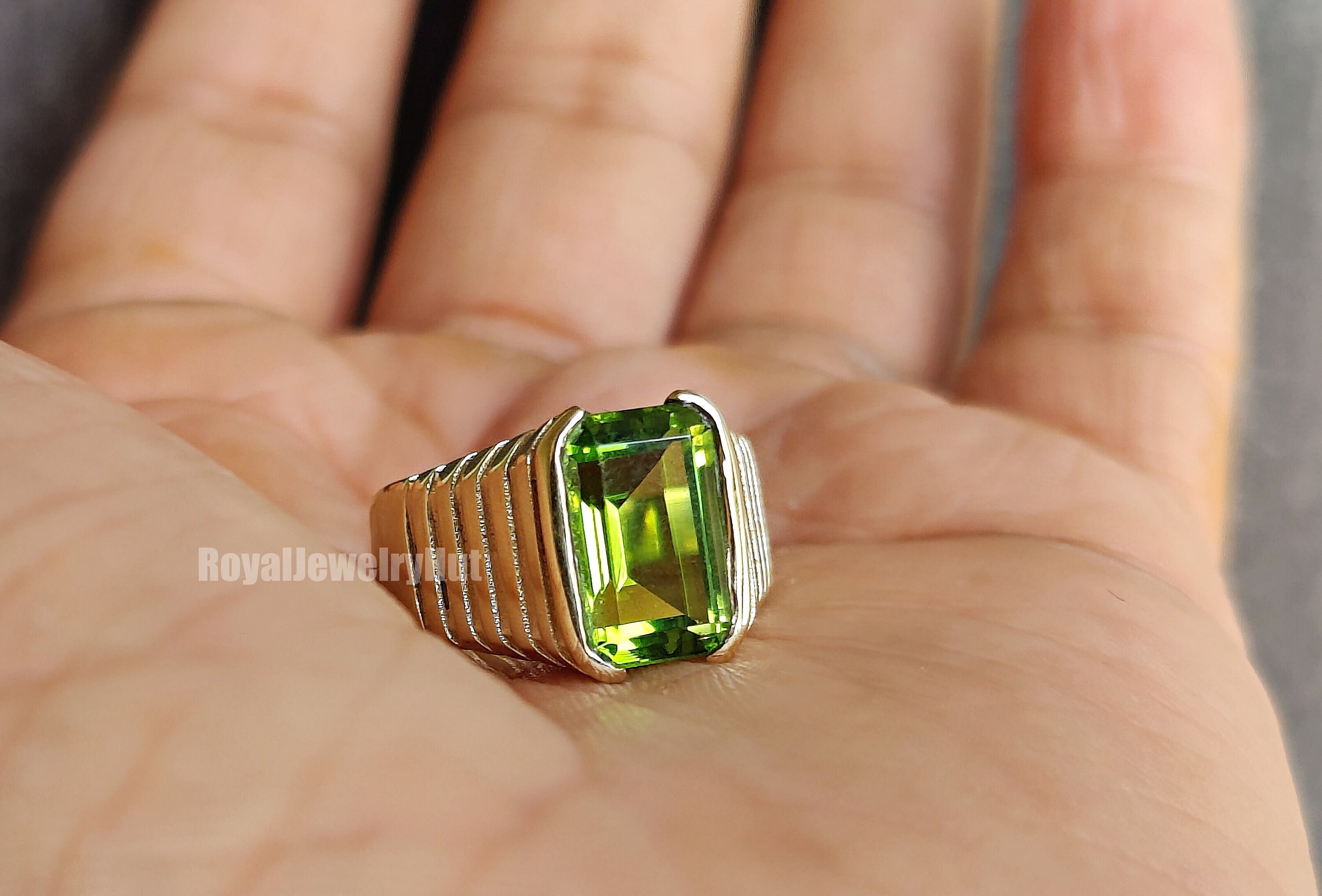 Peridot Ring, Signet Ring, 925 Sterling Silver Ring, 22k Gold fill, Peridot Ring for Men Women, Green Peridot Ring, Gemstone Ring, Gift Ring