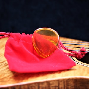 Dell Arte GP-3000 Amber Resin- Set of 3 picks