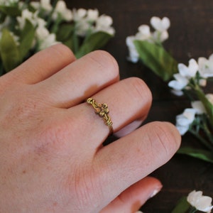 Golden flower ring, flower charm ring, flower wire ring