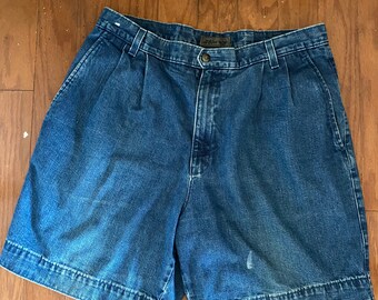 Docker's Shorts - Etsy