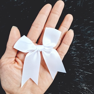 10 Large White Gift Bows 3.5 inch XL, White Ribbon Bows, Hand tied Fray-checked, Party Favor ,Gift Bag Bows, Large Satin Bows Wedding Craft