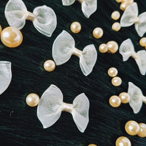 Crema Mini Organza Papillon 10 pezzi, 1,5 pollici Fiocchi, accessori per matrimoni, fornitura per baby shower, spilla per capelli, barriccio, fornitura artigianale per cucito, costume da bambola