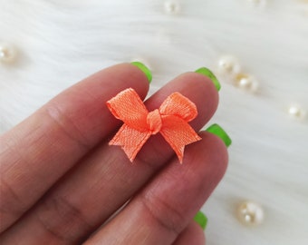 Nœuds oranges Tini (25/50 PCS), Mini nœuds en satin, Nœud ruban mandarine, Mini appliqués, Fabrication de cartes, Cadeau pour étiquette, Embellissement de lingerie, Nœud à coudre