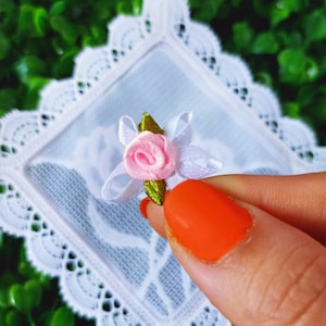 Rosas cor de rosa com laço de fita (10/20 unidades), enfeite de flores, rosa em laços, confecção de sachês, laços florais de rosa, apliques de costura, flor na lapela de rosa,