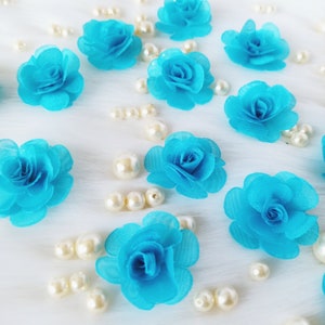 10 rosas de organza azul-água, 1 1/4 polegadas, rosas azuis-céu, apliques de vestido de noiva, cabeça de rosa, flor delicada, enfeite de rosa, fabricação de buquê