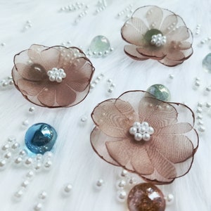 5 lichtbruine abrikoos 3D organza met parelkralen, 2 1/8 inch, tweelaagse bloem, maatwerk, versiering kostuum, modevak, naaibloem