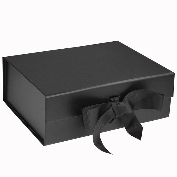 Luxury Gift Box|Magnetic Gift Box|Bridesmaid Maid of Honour gift box|Best man gift box|Personalised Name Box|Birthday Box|Groomsman Box