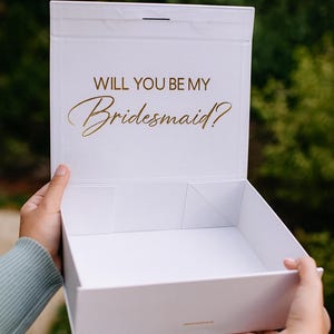 Luxury Gift Box|Magnetic Gift Box|Bridesmaid Maid of Honour gift box|Best man gift box|Personalised Name Box|Birthday Box|Groomsman Box image 13
