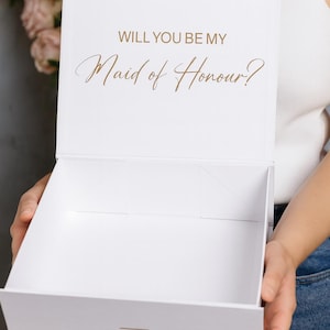 Luxury Gift Box|Magnetic Gift Box|Bridesmaid Maid of Honour gift box|Best man gift box|Personalised Name Box|Birthday Box|Groomsman Box image 12