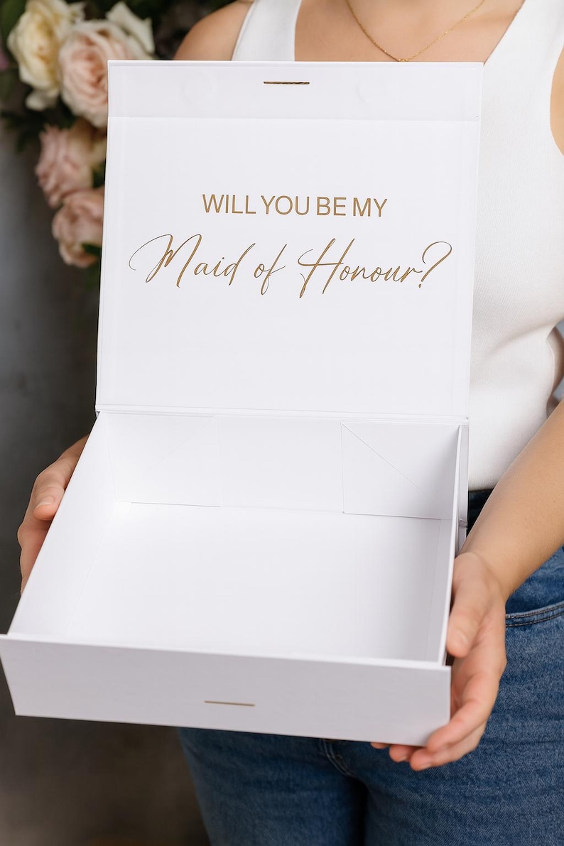 Luxury Gift Box|Magnetic Gift Box|Bridesmaid Maid of Honour gift box|Best man gift box|Personalised Name Box|Birthday Box|Groomsman Box image 12