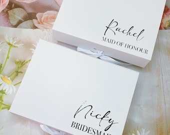 Luxury Gift Box|Magnetic Gift Box|Bridesmaid Maid of Honour gift box|Best man gift box|Personalised Name Box|Birthday Box|Groomsman Box