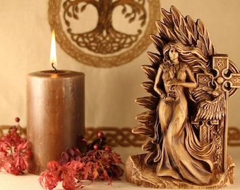 Morrigan Statue: Hand Carved Wooden Goddess for Home Altar