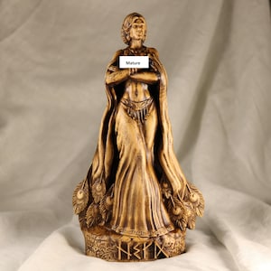 Hera Statue: Wooden Greek Goddess Sculpture, Altar Decor