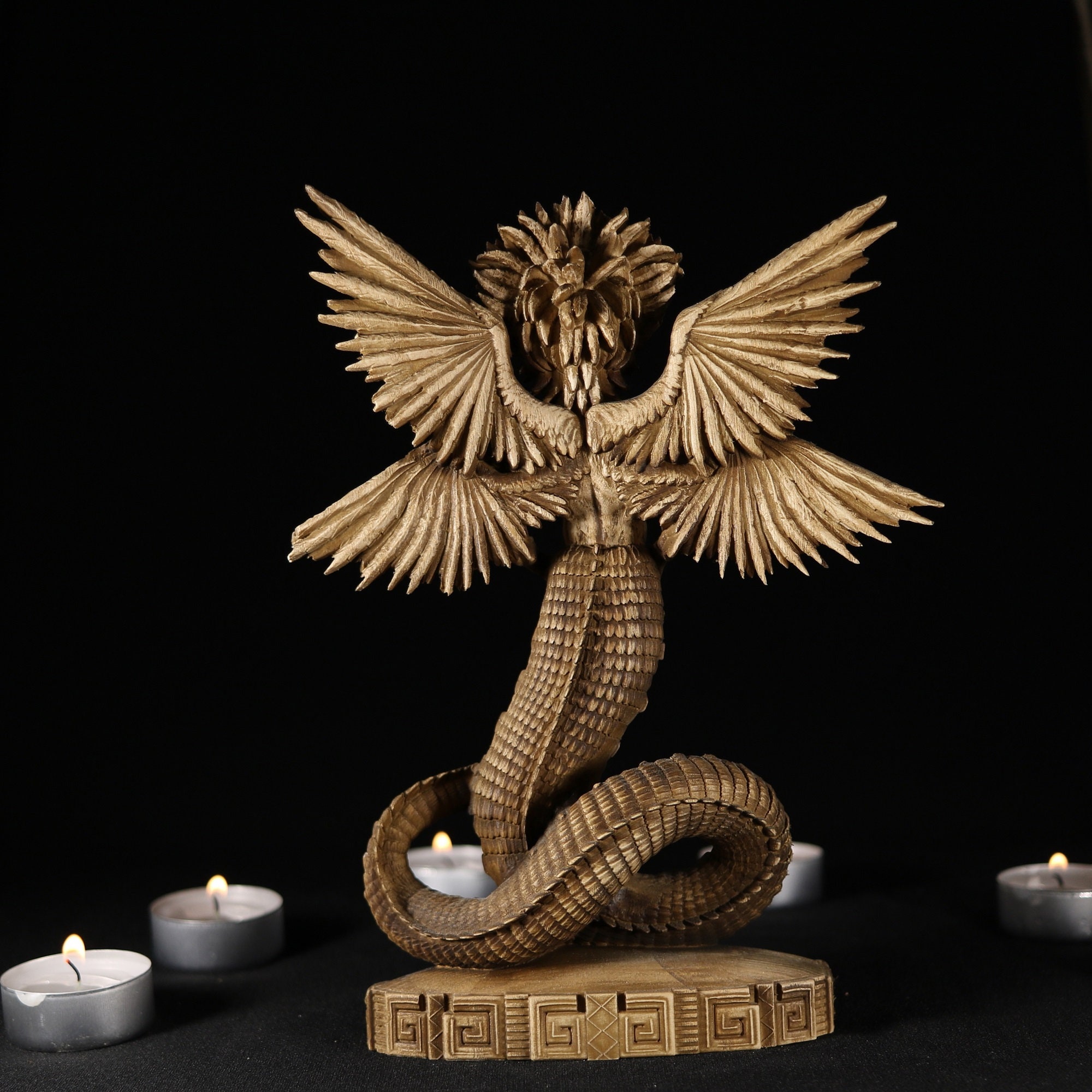 ククルカンの木彫り：マヤ・アステカの蛇の像 - Etsy 日本