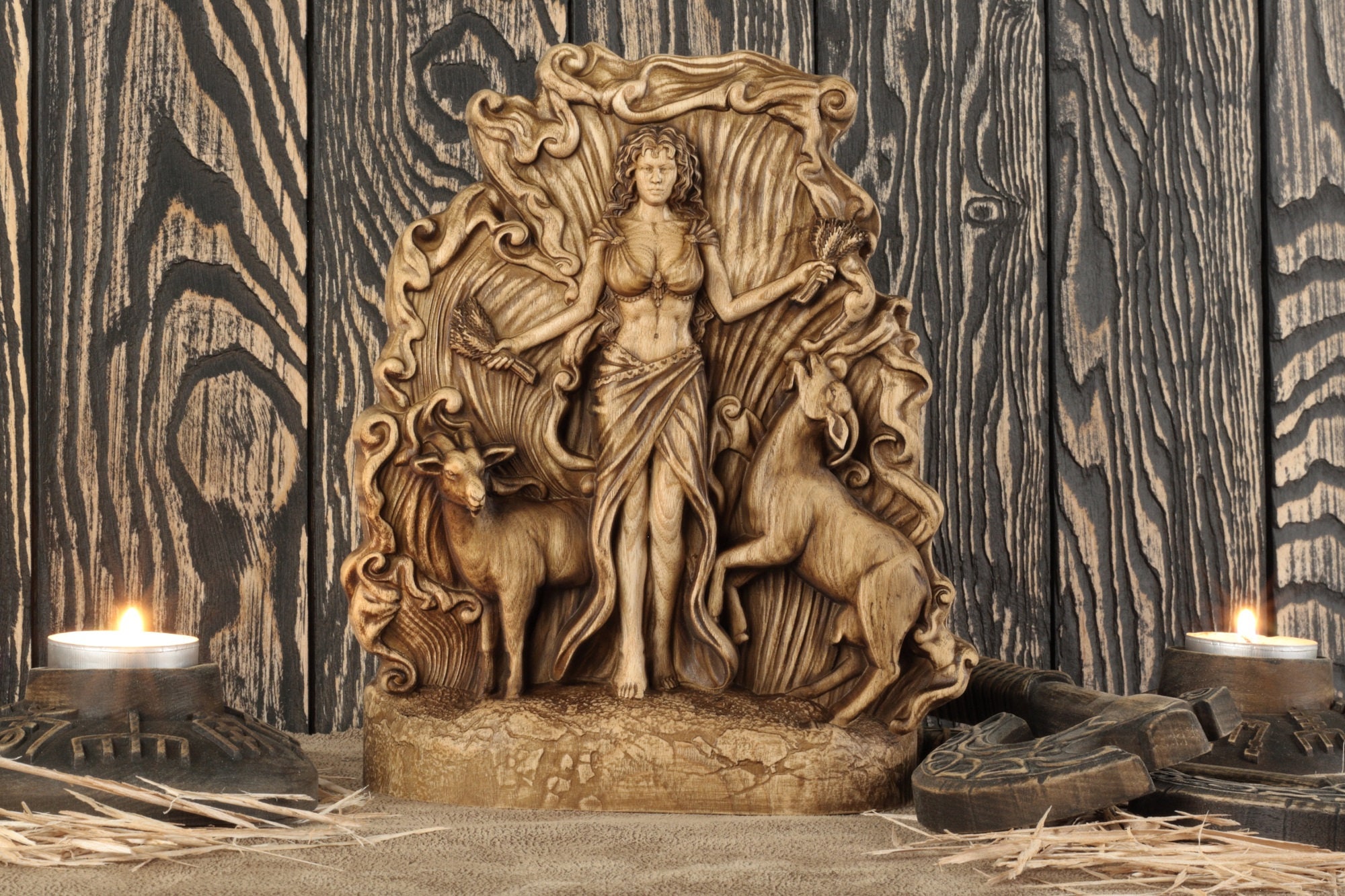女神像，真鍮製，工藝美術品，高63cm，重9000克。 51GHXQdRkSS._UF350,350_QL50_.jpg