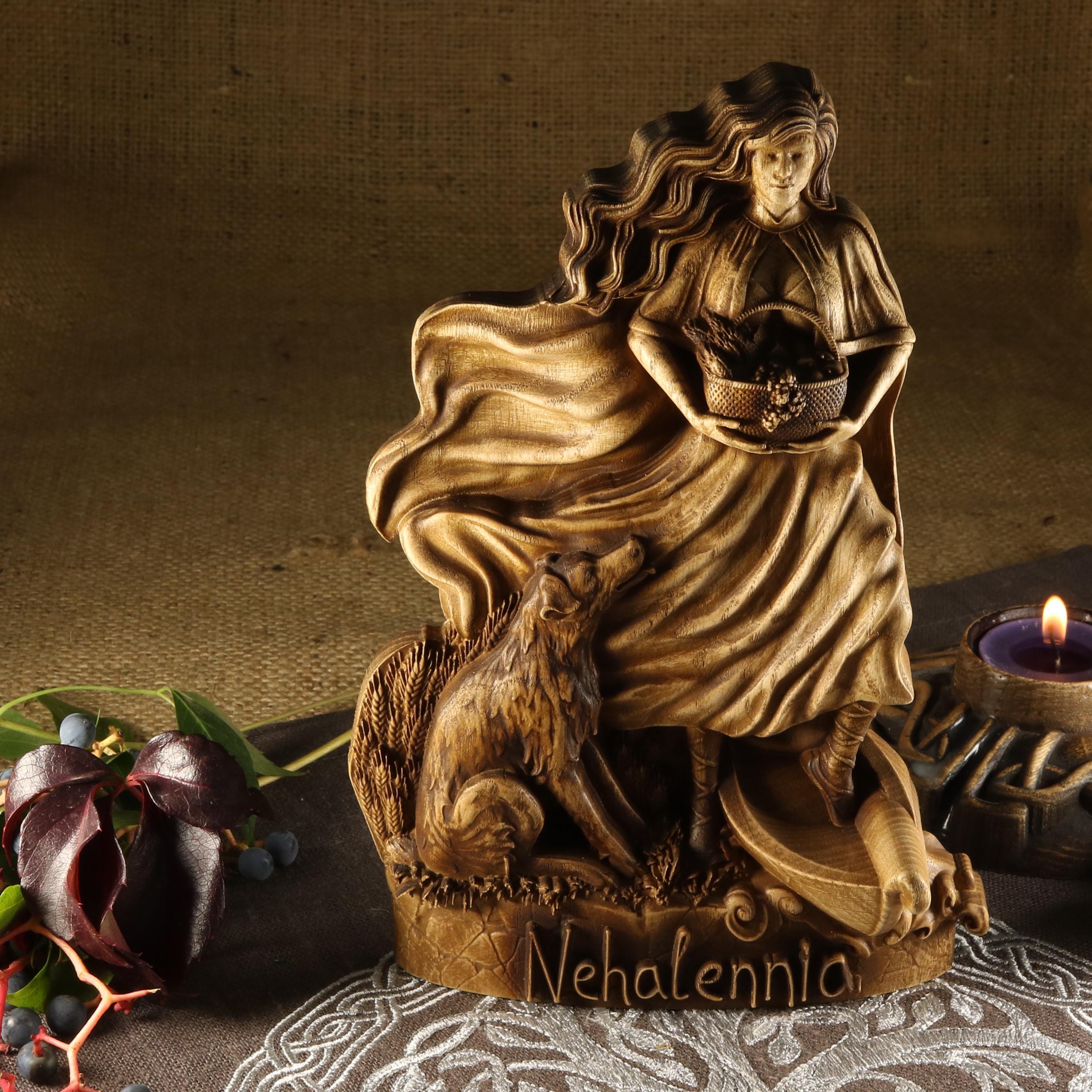 nutel（ヌウテル）オブジェ Nehalennia Statue: Celtic Sea Goddess, Wooden Pagan Art - Etsy