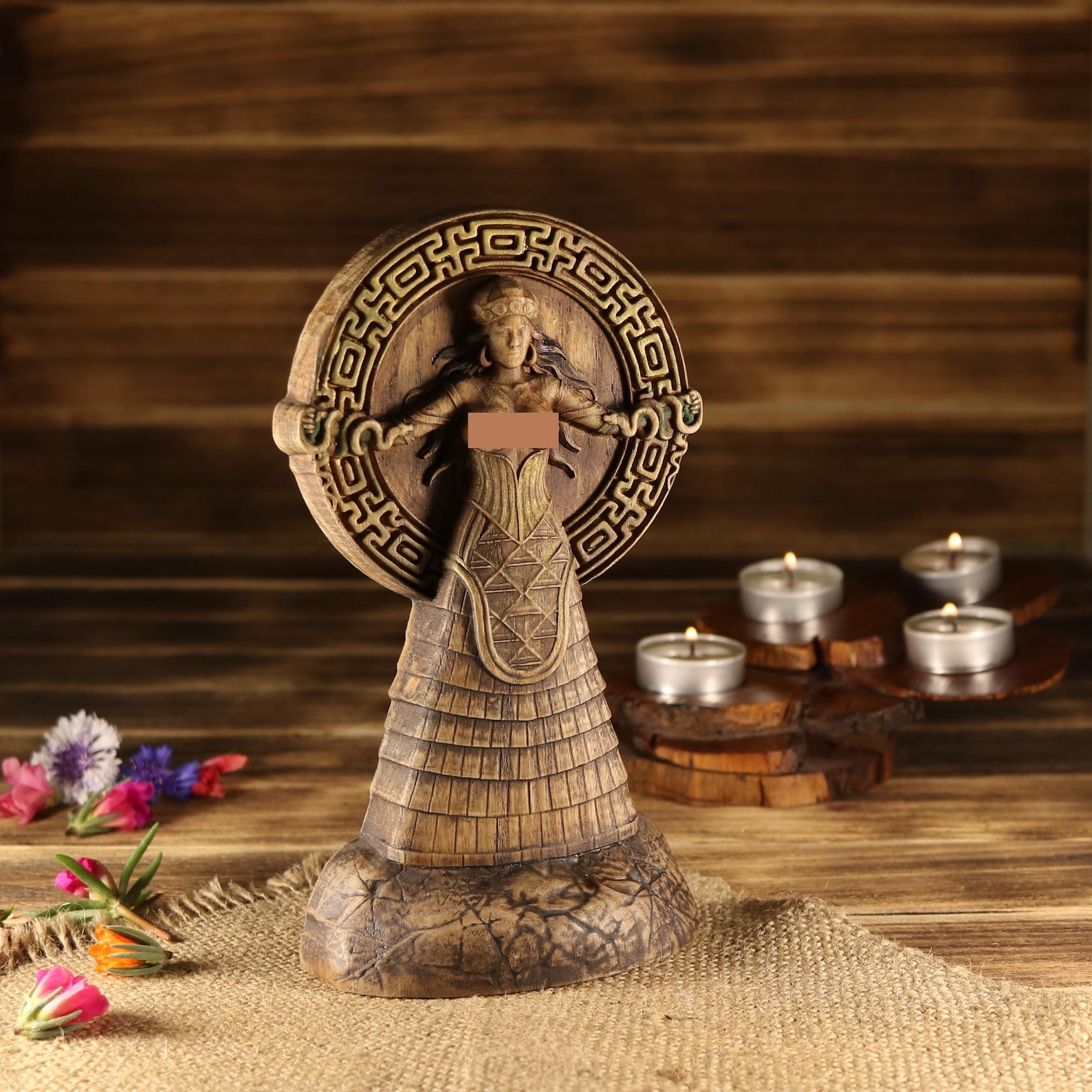 Estatua de la diosa serpiente minoica, escultura tallada a mano en ...