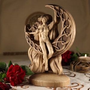 Moon goddess Aradia Triple Moon goddess statue Celtic witchcraft Selene moon goddess Celtic goddess for Wicca Wood carving Wood statue Pagan image 3