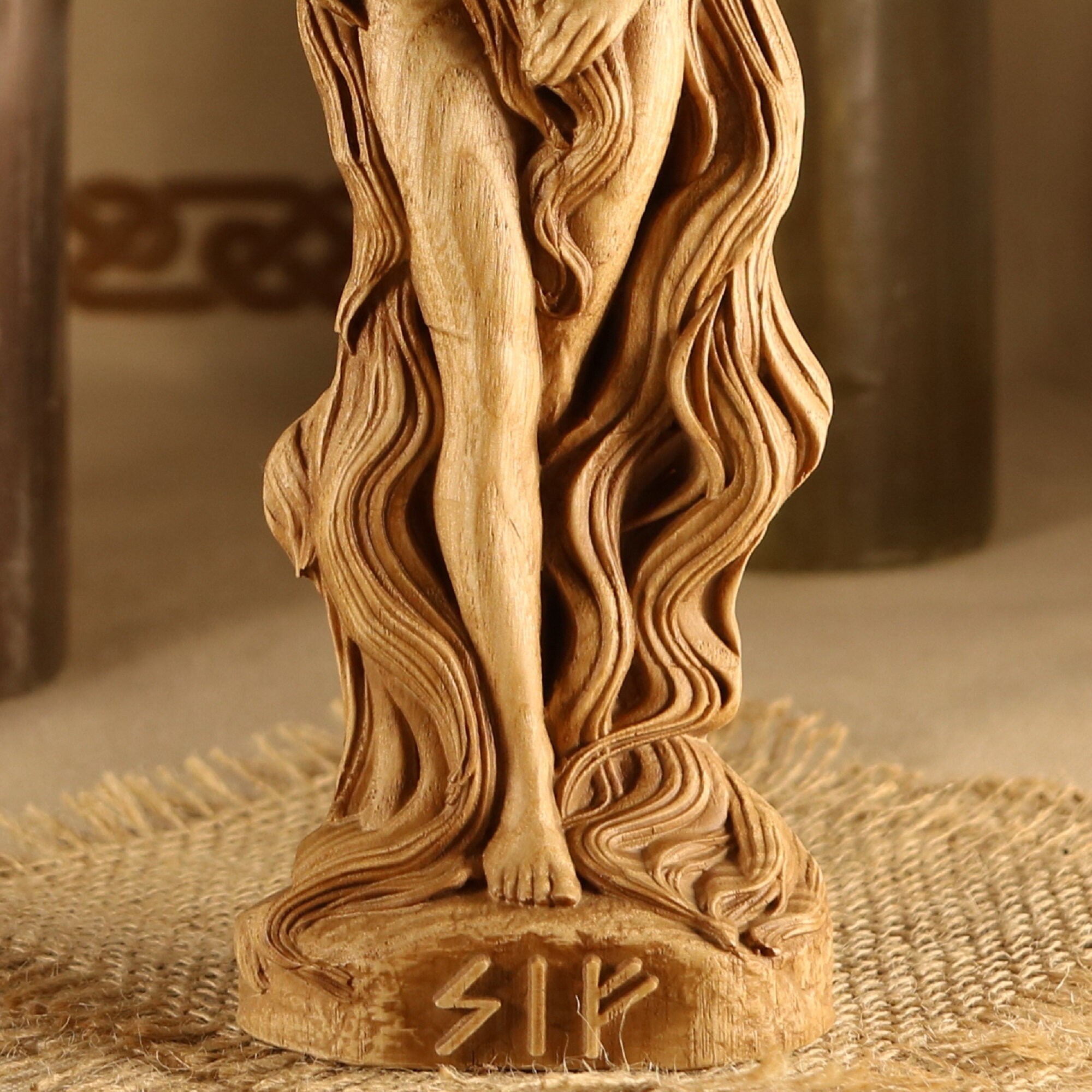sif statue
