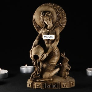 Ixchel mayan, Ixchel Mayan goddess, Aztec carving Moon goddess Aztec statue Sacred feminine Divine feminine Aztec altar Wood carving Wooden
