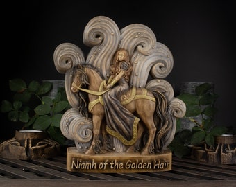 Celtic goddess, Niamh of the Golden Hair, Goddess statue Irish mythology Irish folklore Wooden statue Norse pagan Gaulish Pagan Celtic horse