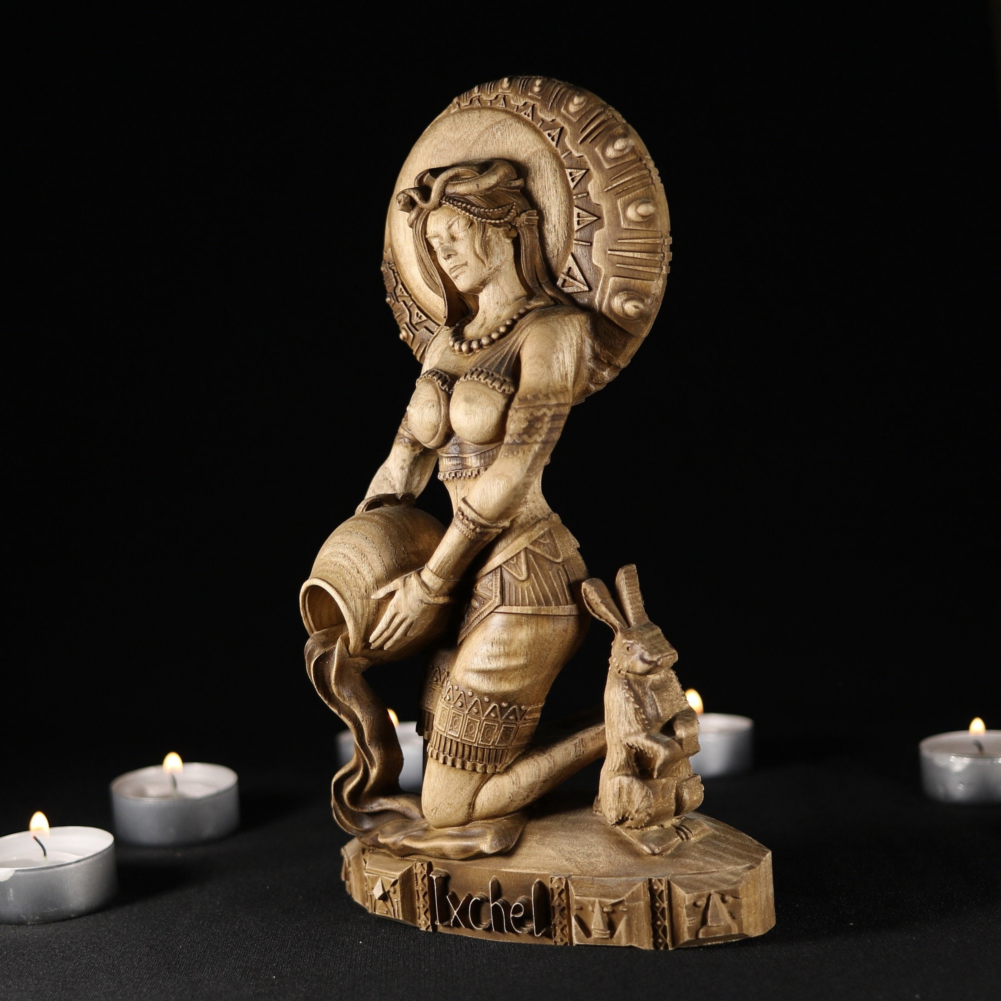 ナイジェリアアンティーク　大きな瞳や頭のフォルム美しく芸術的な特大の一刀彫の彫刻 ナイジェリアアンティーク 大きな瞳や頭のフォルム美しく芸術的