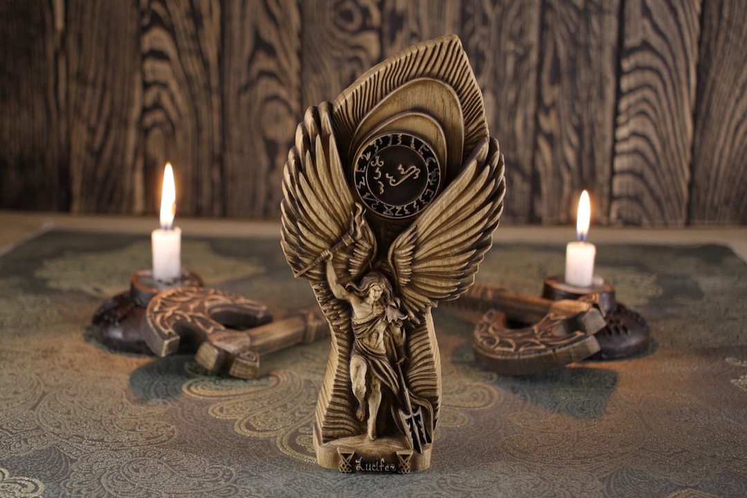 Gotico Leviathan Satanico Croce Orecchini a cerchio Sole Demone Satana Brimstone Occulto Lucifero Gioielli religiosi Wiccan Amuleto Donna Ragazza (Argento