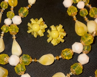 Vintage necklace set