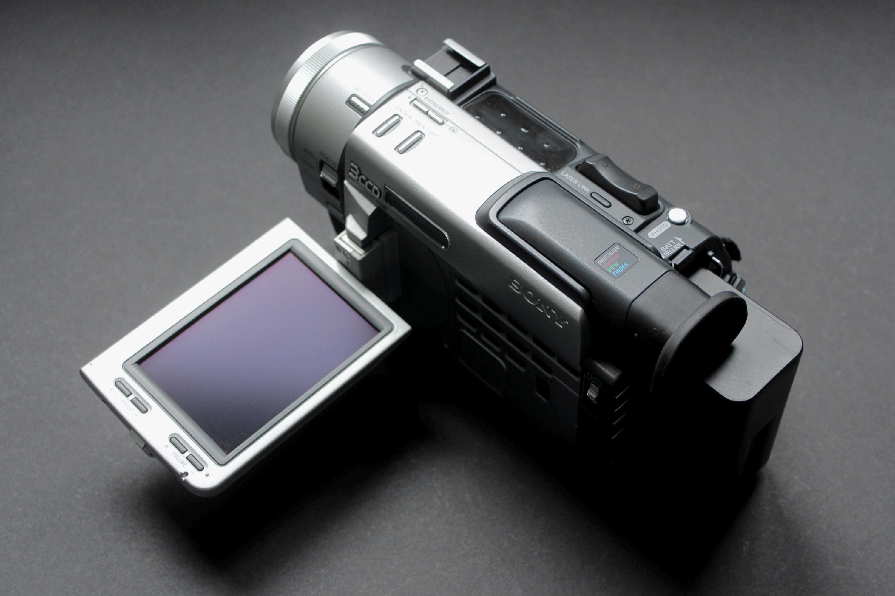 Sony Handycam DCR-TRV900E Pal | Mini DV | VHS | Camcorder | Y2K