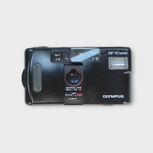 Olympus AF-10 Super 35mm Film Camera: Vintage Point & Shoot