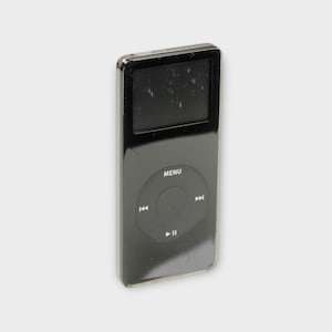 Apple iPod nano 4GB (1st Gen) | MP3 Player | Retro Digital Music | Y2K Portable Audio | Vintage Tech | Classic iPod | Collectible Gadget