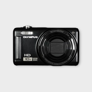 Olympus D720 | Digicam | Y2K | Compact Photo Camera | Point and Shoot | Digital Camera