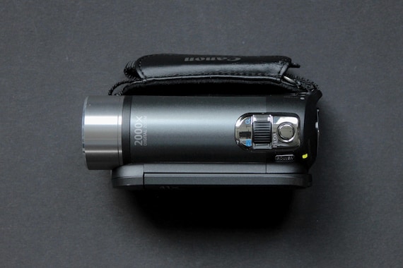 Canon Legria FS200 Camcorder | Y2K Retro Digital Video Camera