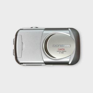 Olympus Camedia C-160 | Digicam | Y2K | Compact Photo Camera | Point and Shoot | Digital Camera