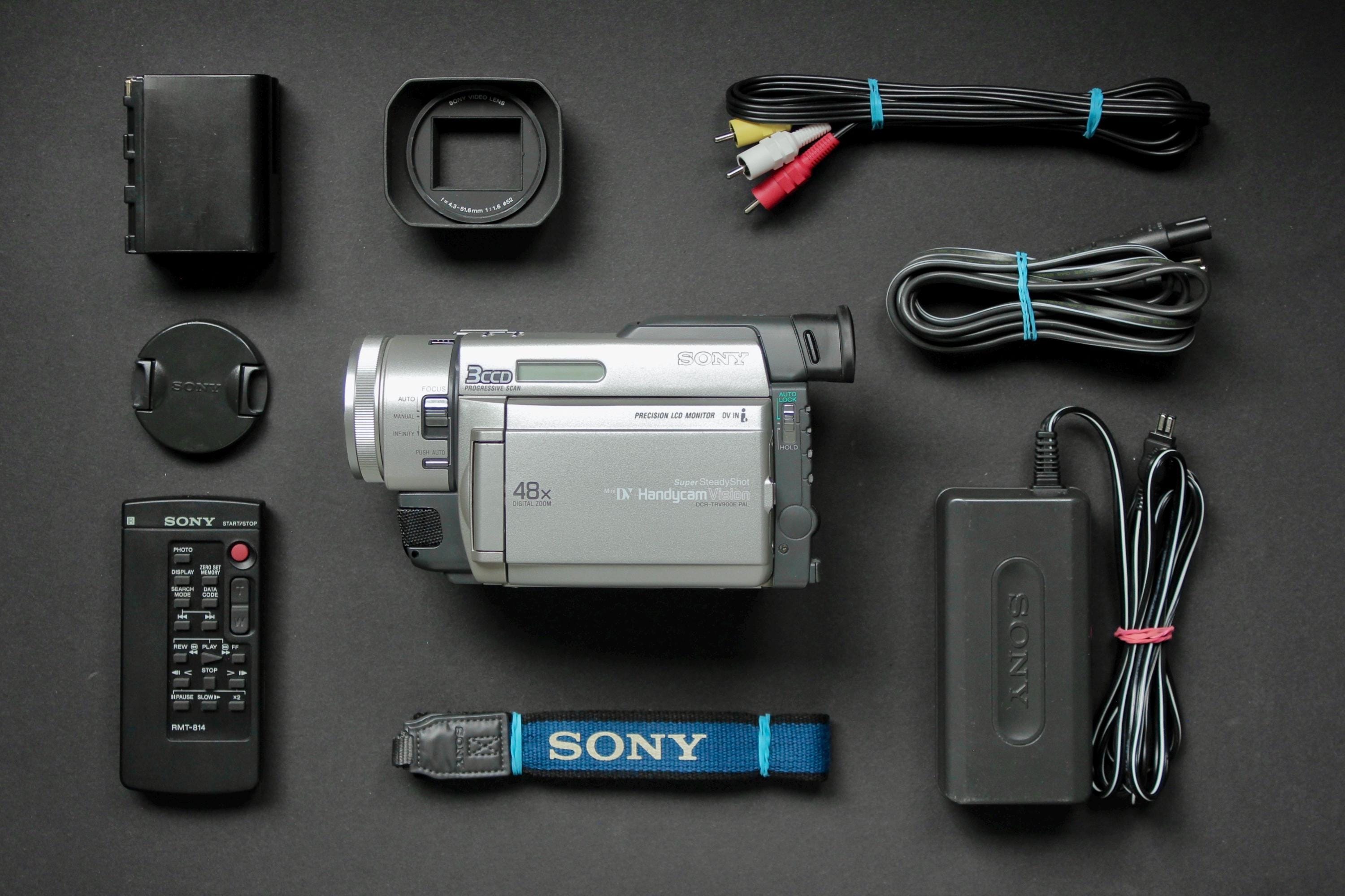 Sony Handycam DCR-TRV900E Pal | Mini DV | VHS | Camcorder | Y2K
