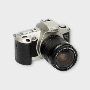 2 x Canon Eos 300, Eos 500, Minolta 3000i, Zoom Lens u.a. (Gebraucht