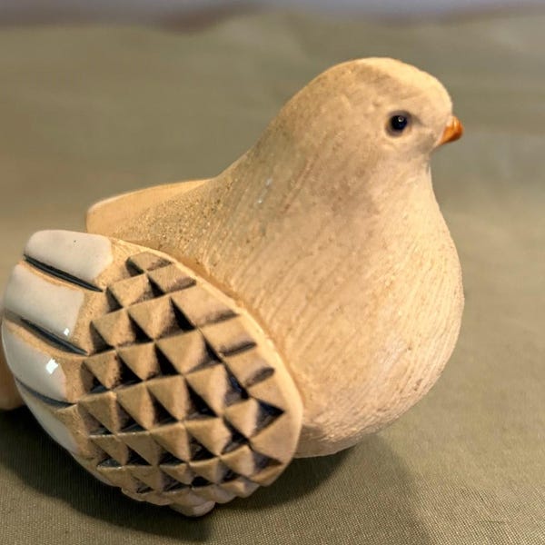 Artesania Rinconada #81 Small Dove Figurine