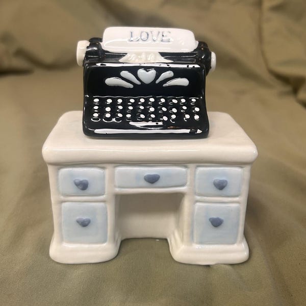 Typewriter and Desk Salt and Pepper Shakers