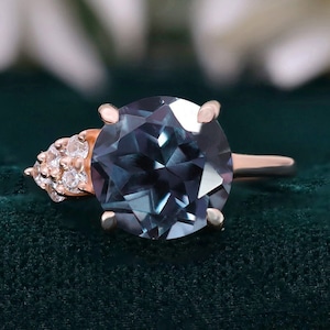 Round Alexandrite 14K Rose Gold 925 Silver Ring Engagement Ring Wedding Ring Halo Ring Promise Ring Gift For Love Statement Ring
