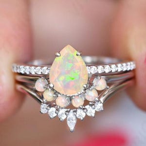 Ethiopian Opal Pear Wedding Ring Set,Unique Opal Curved Stackable Matching Band Ring Set,Engagement Gift For Wife,Gift For Mom Gold Ring Set