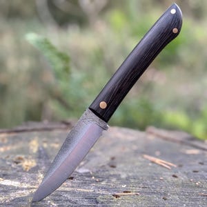 Handmade 22cm full tang knife with wenge wood handle For bushcraft,hunting,camping and other outdoor activities.