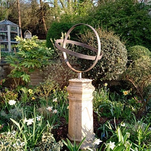Hand made-plant support-sculpture- Blacksmith-garden feature-garden sculpture -garden decoration - iron art-rusty-present-gift-wedding